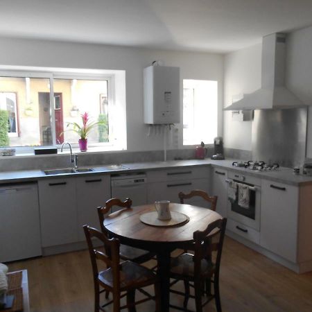 L'Annexe Apartment Combronde Екстериор снимка