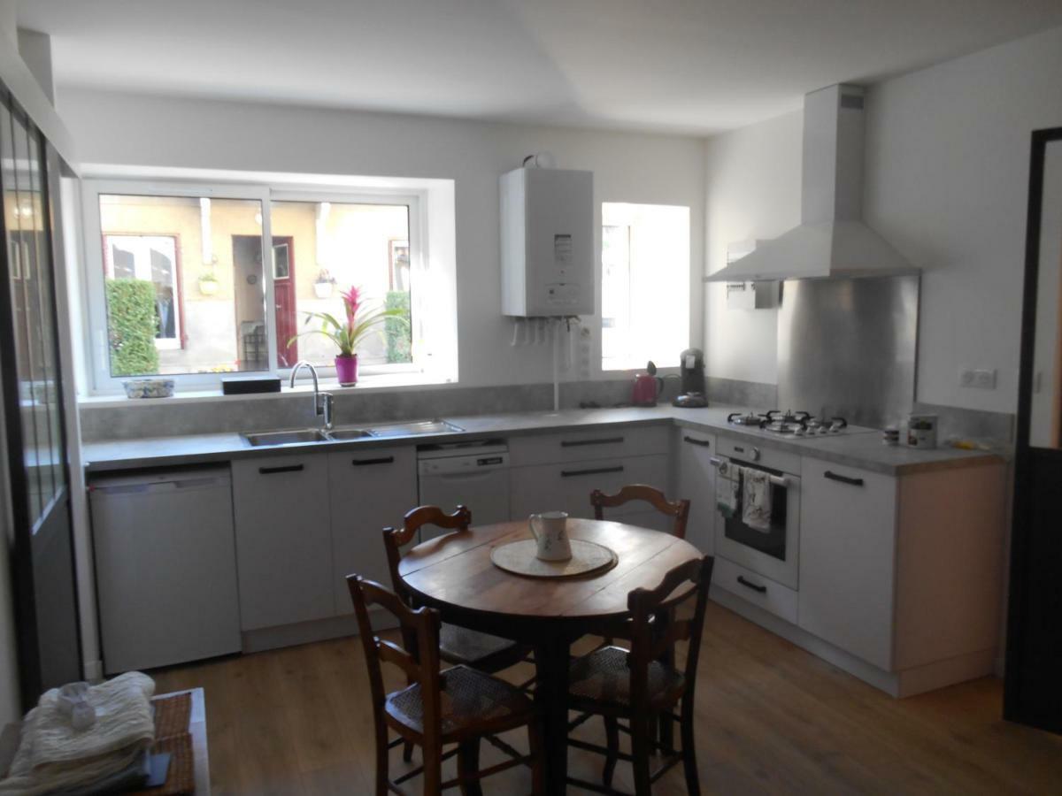 L'Annexe Apartment Combronde Екстериор снимка