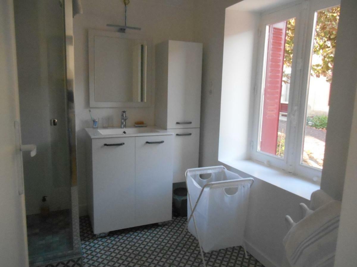 L'Annexe Apartment Combronde Екстериор снимка